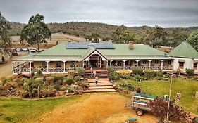 Bestbrook Mountain Farmstay